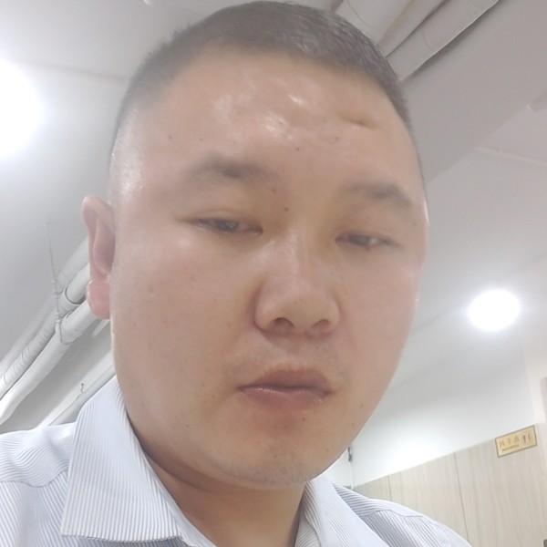 单身方风萧的照片