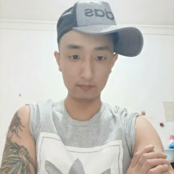 草根男神的照片