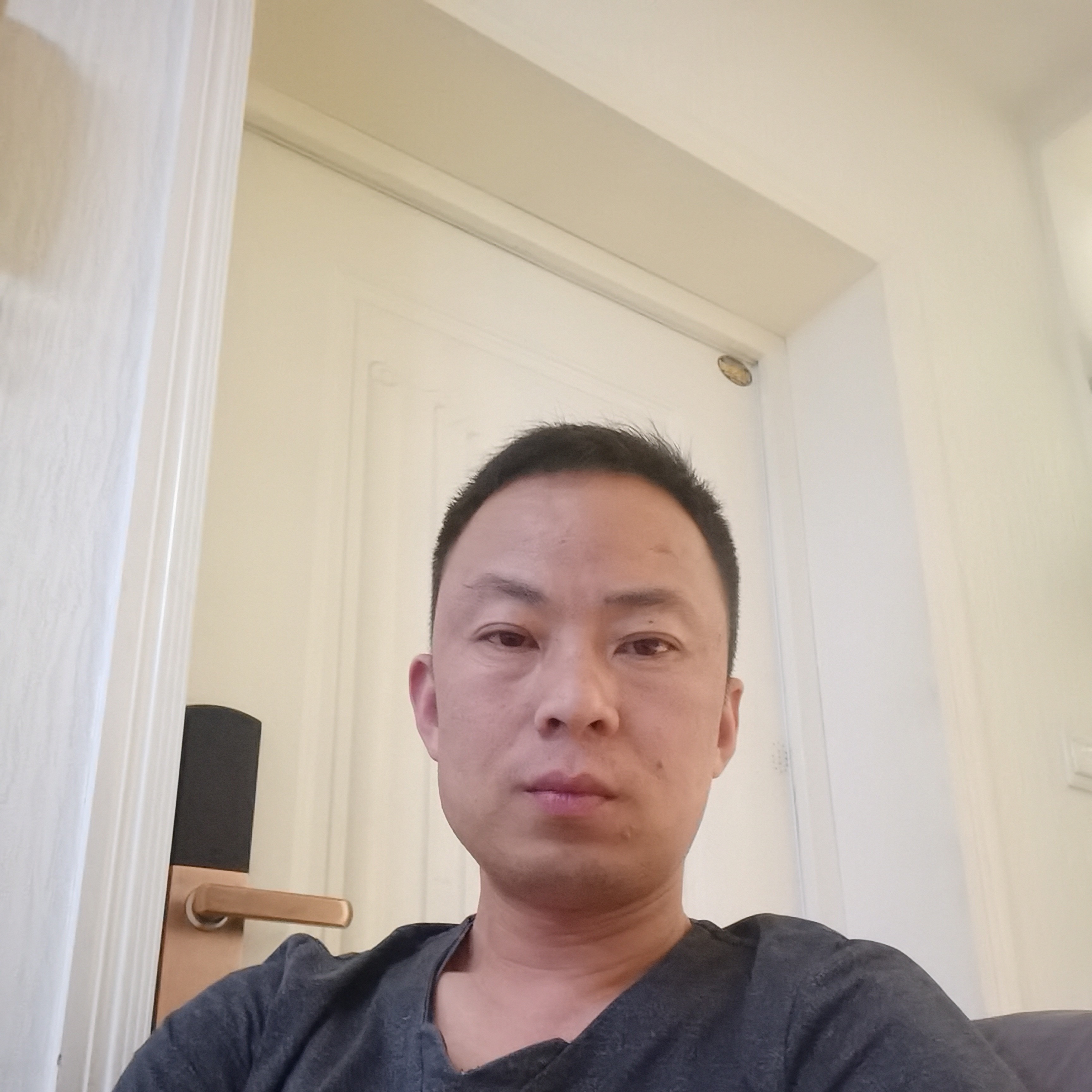 任为之的照片