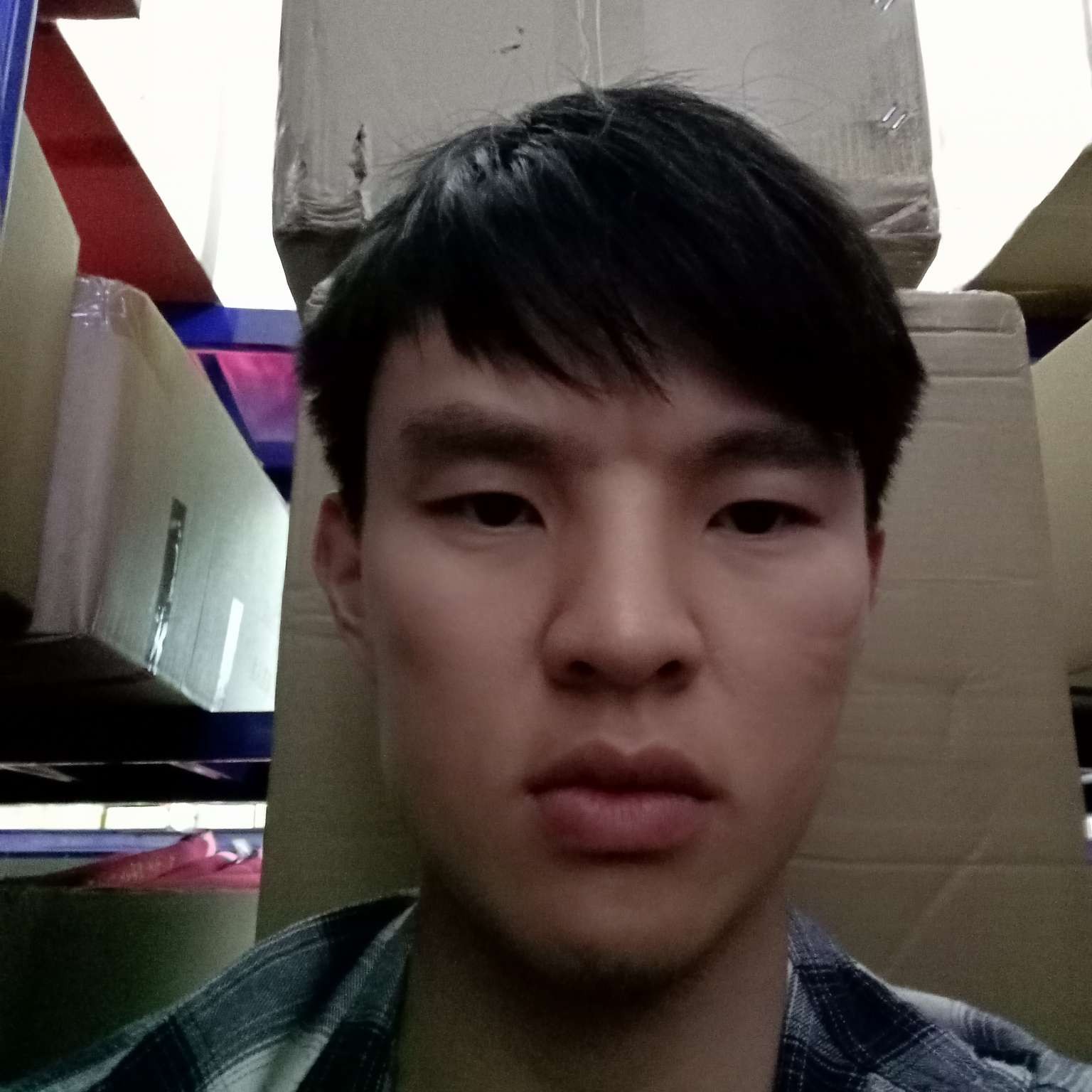 贪玩吃醋裙子的照片