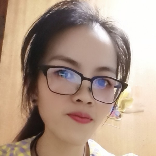佐施的照片