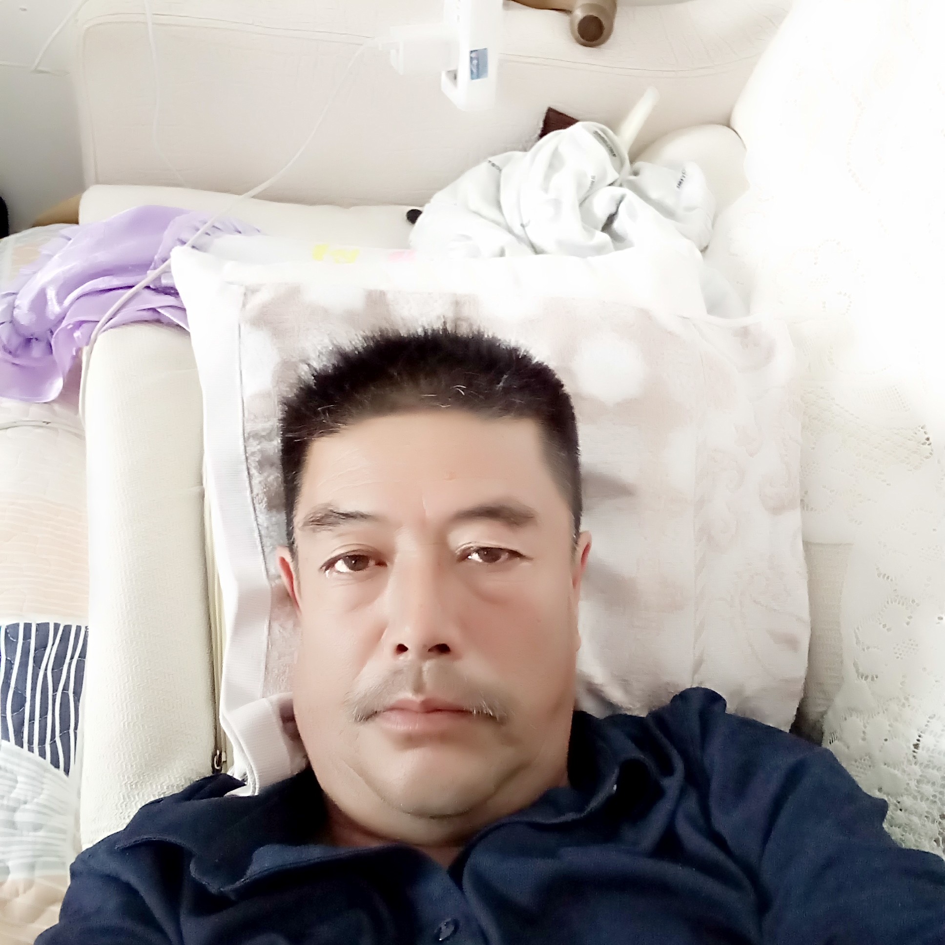 威武与悟空的照片