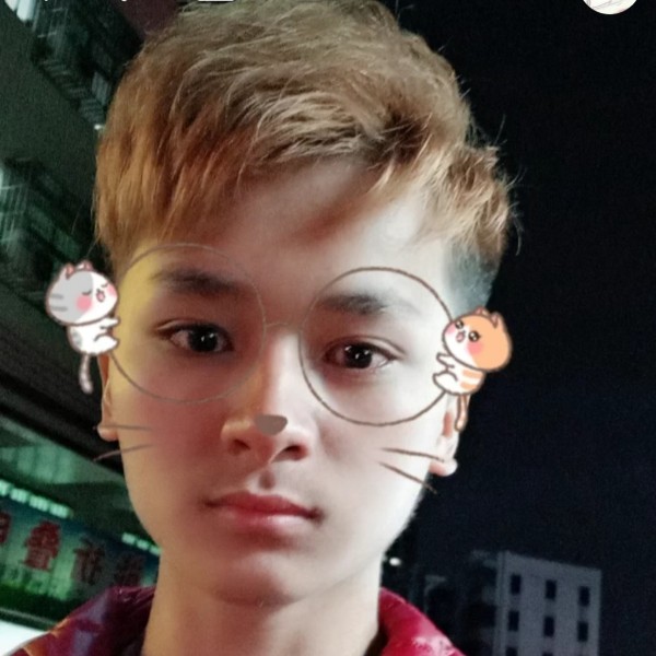 凉笙粗犷的照片