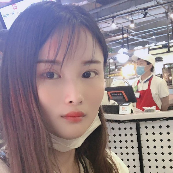 苏微凉的照片
