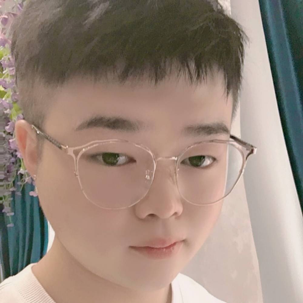 现实短靴的照片