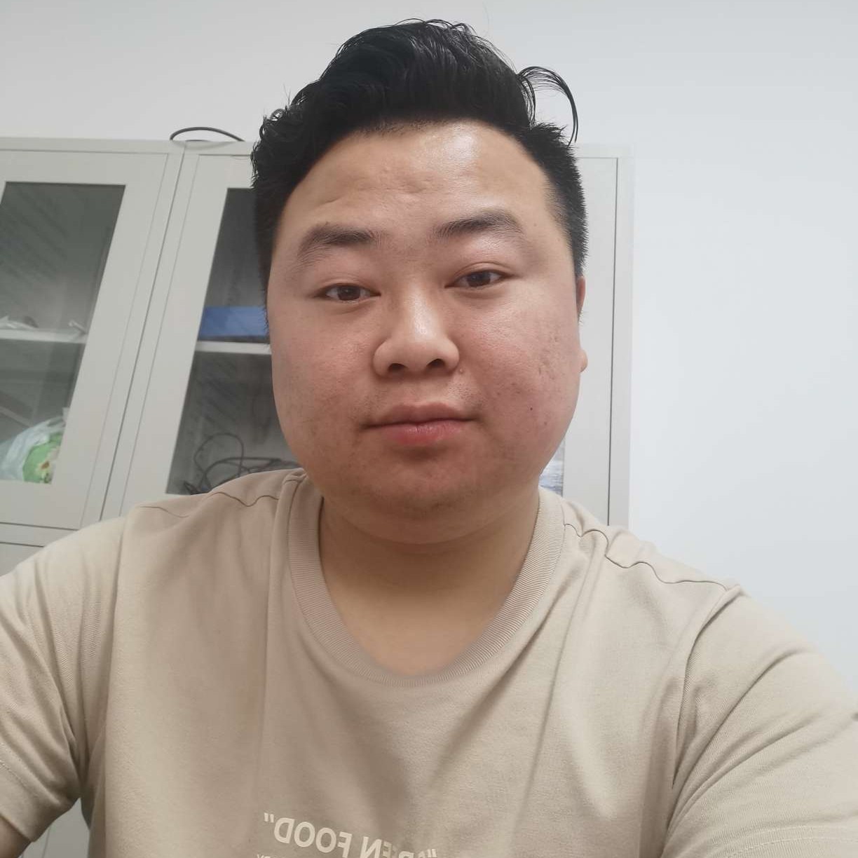 坚挺的小豆芽的照片