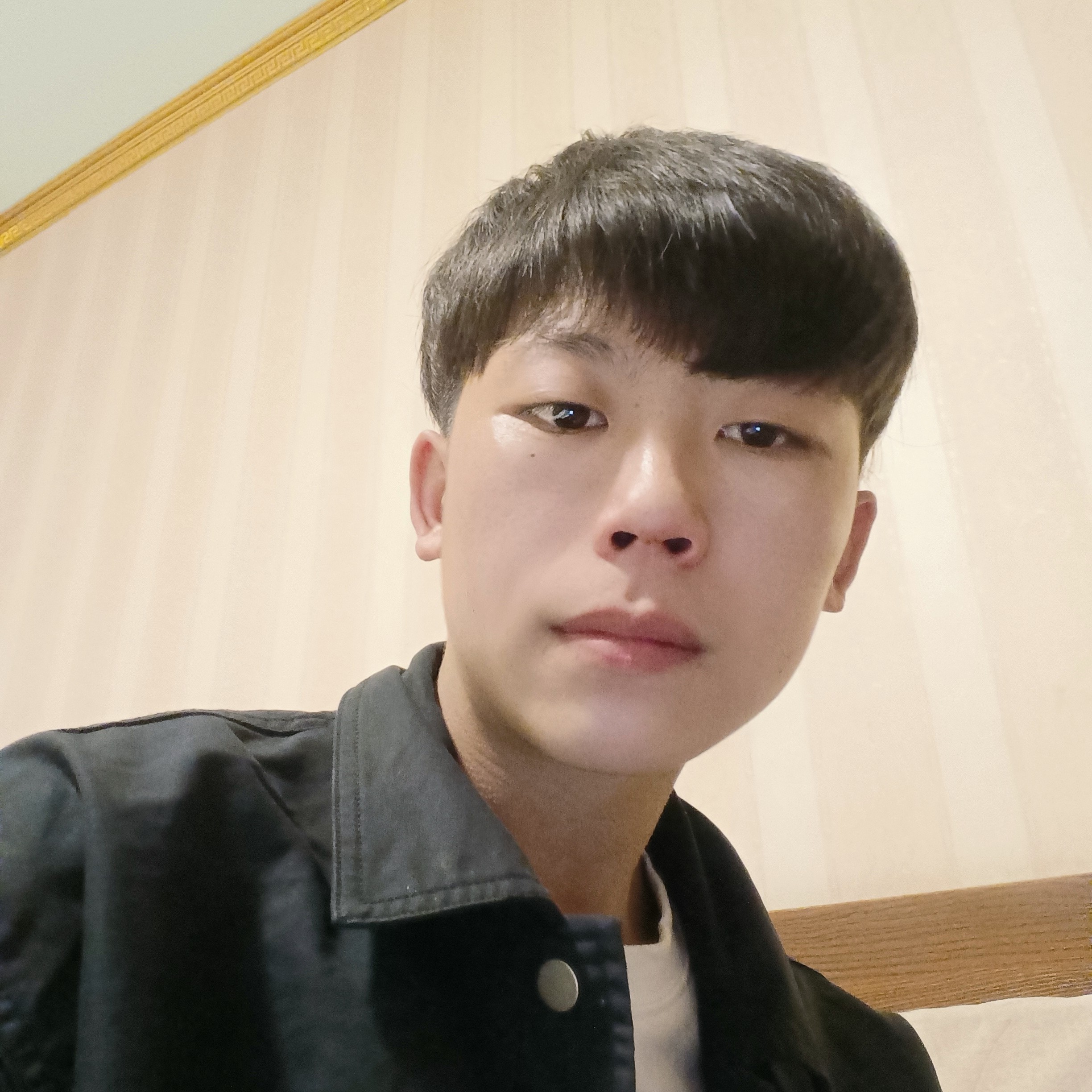 离歌曾经的照片