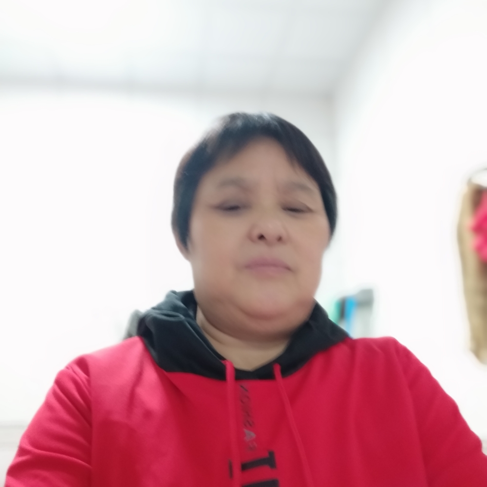 淡淡漫步大地的照片