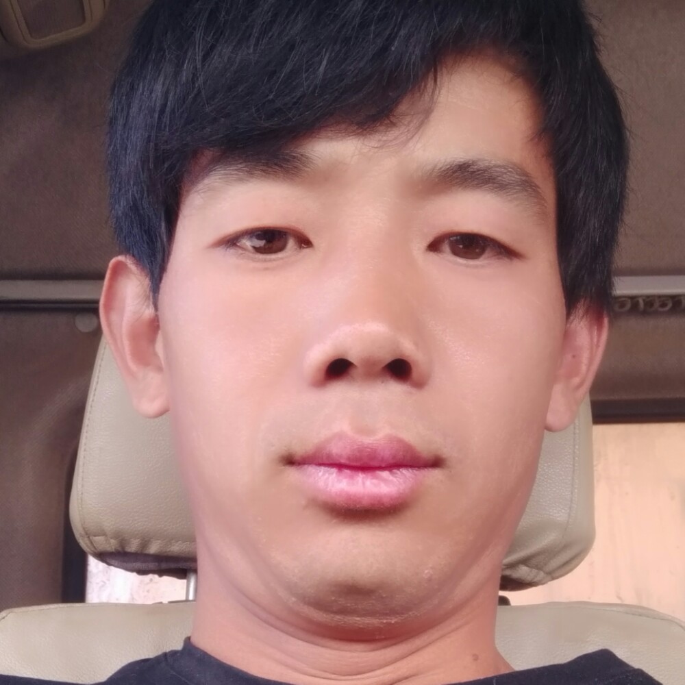 井伟的照片