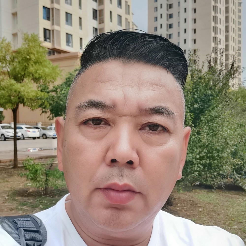 承诺兑现的照片