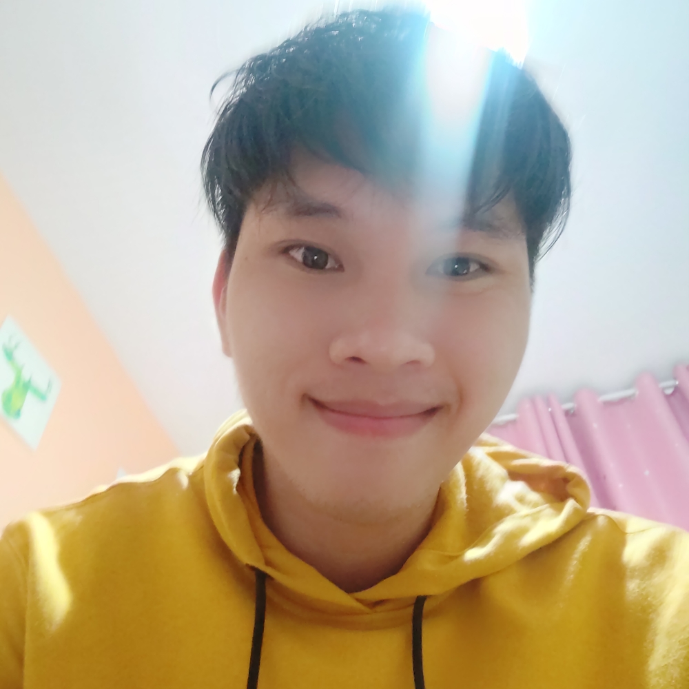无语相许笑靥的照片