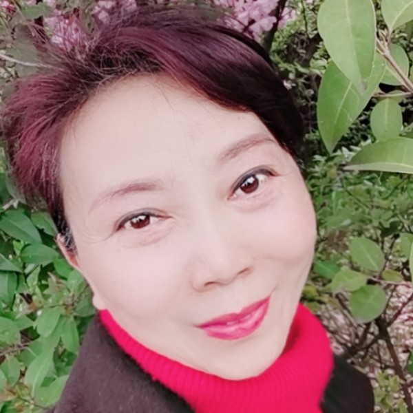 暴躁的女王的照片