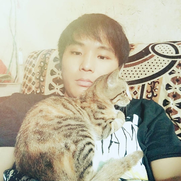 隐形浅吻如梦的照片