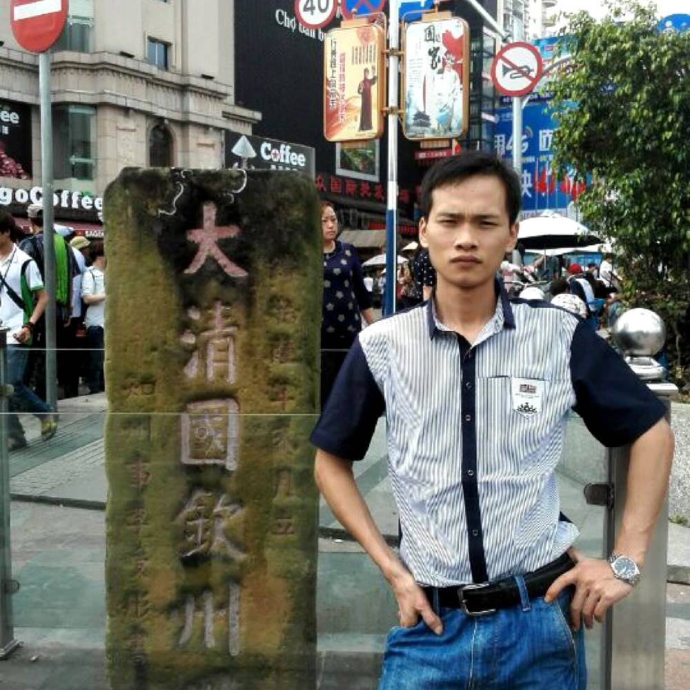 哑铃虚心的照片