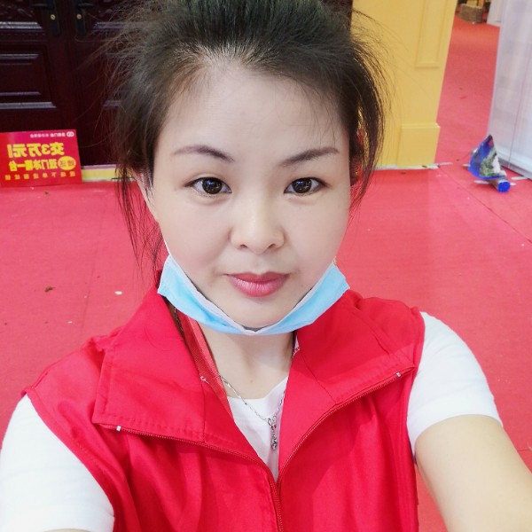 钢笔闻调皮的照片