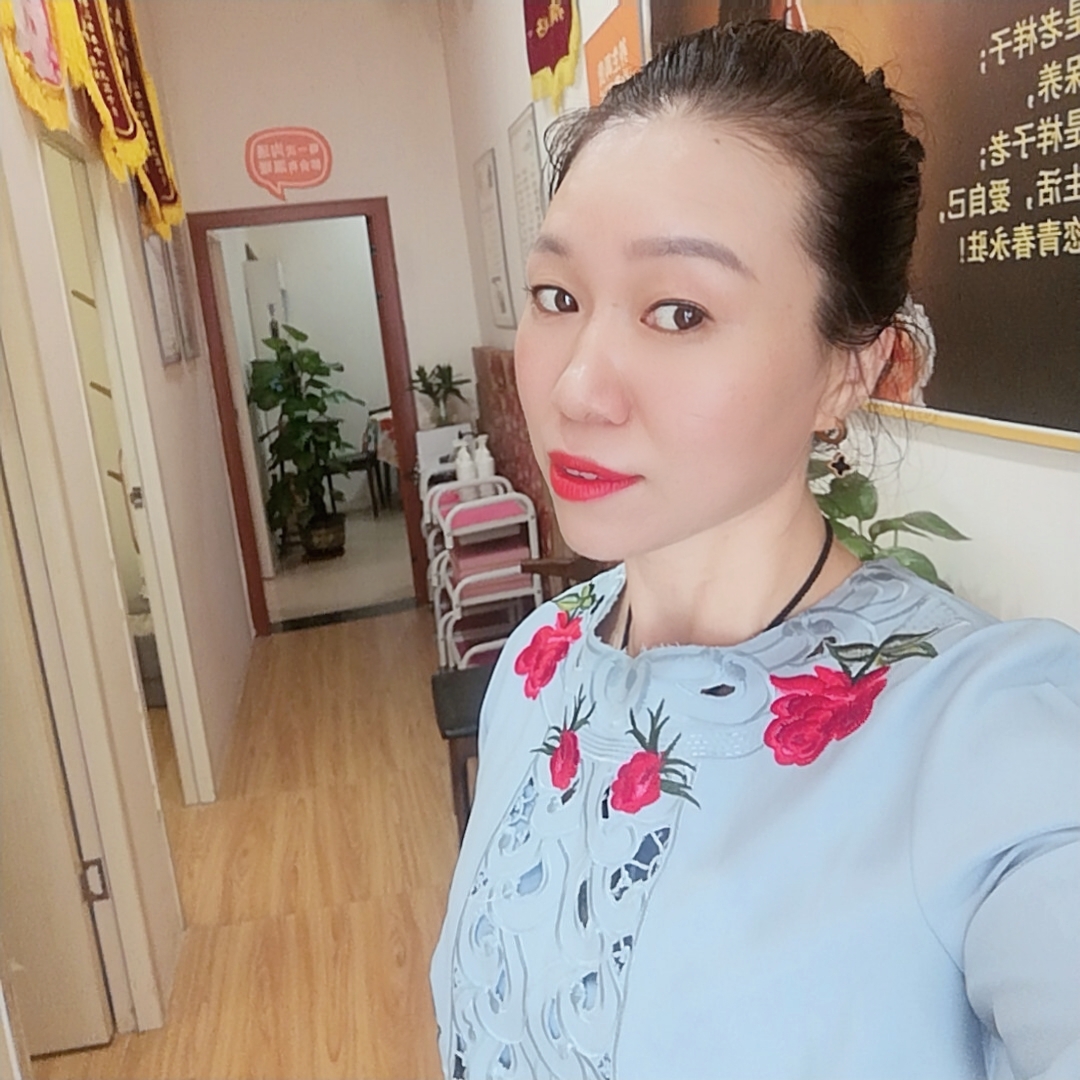 刘玲刘玲刘玲的照片