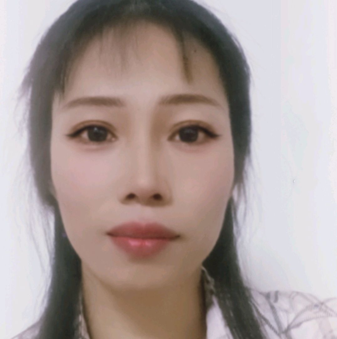 冷艳相许大叔的照片