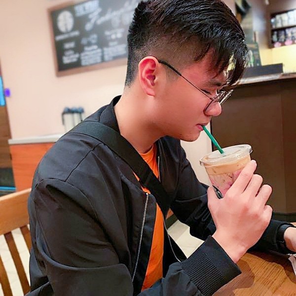 毛百万的照片