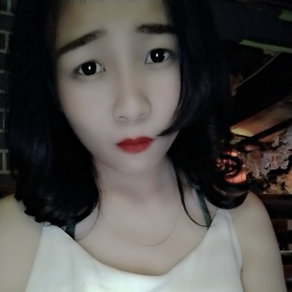 余音多么娇气的照片