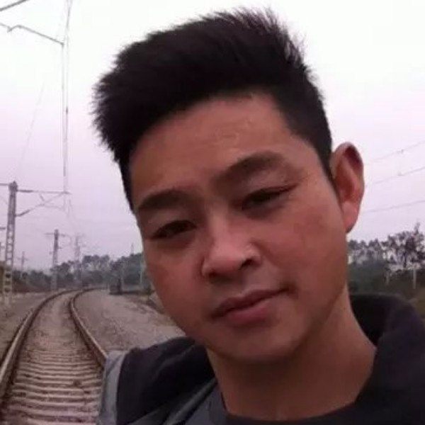 青梅煮酒论英雄的照片