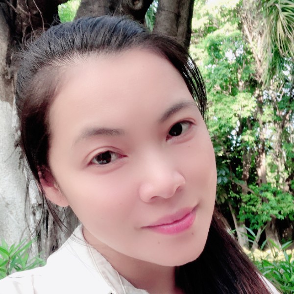 川芳芳的照片