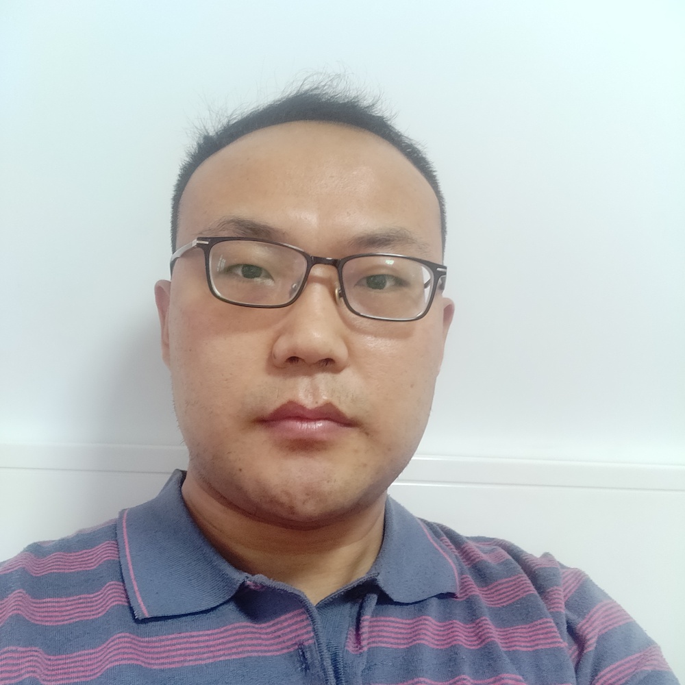 酒窝凝眸难过的照片