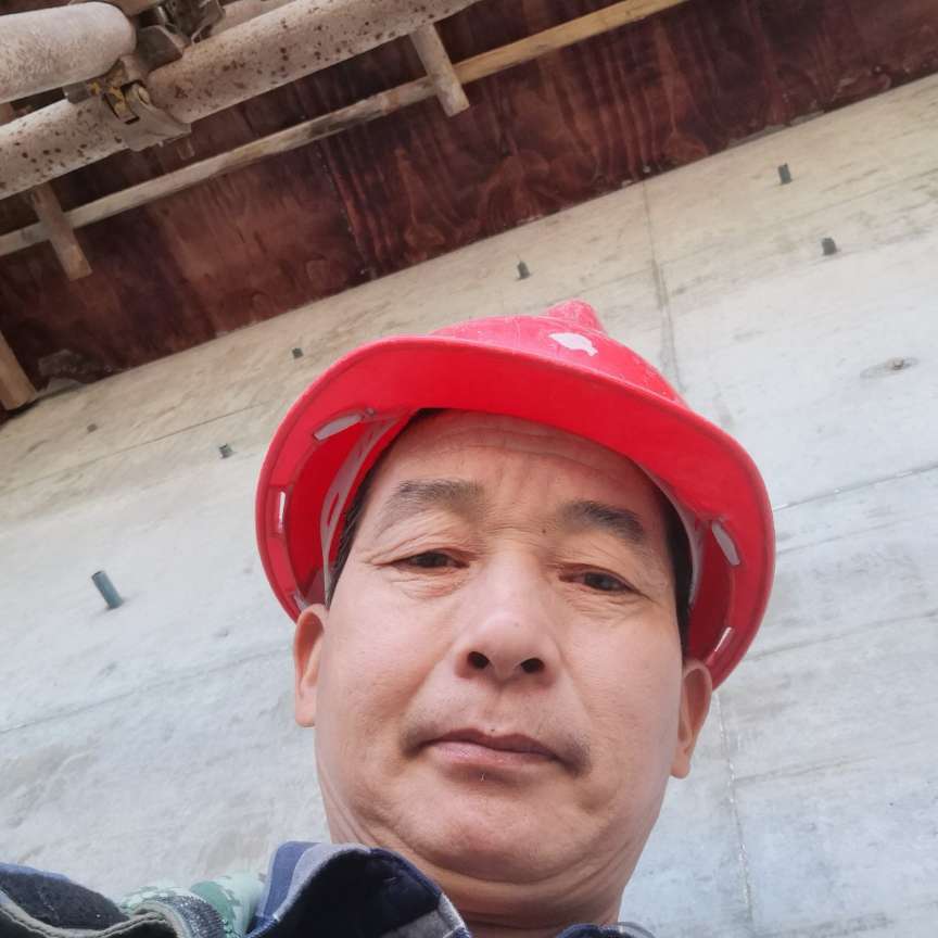 妖娆打流沙的照片