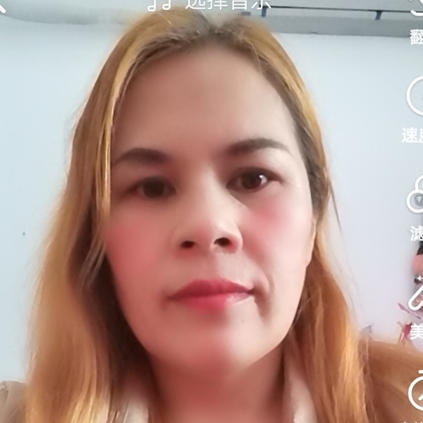 毕进美的照片