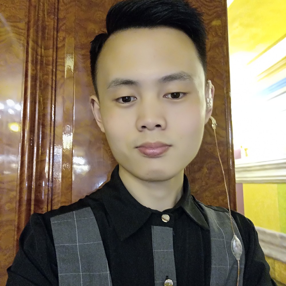 和谐御姐的照片