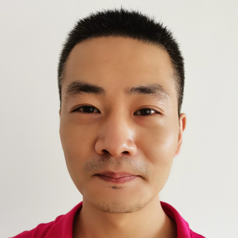 小鸭子昏睡的照片