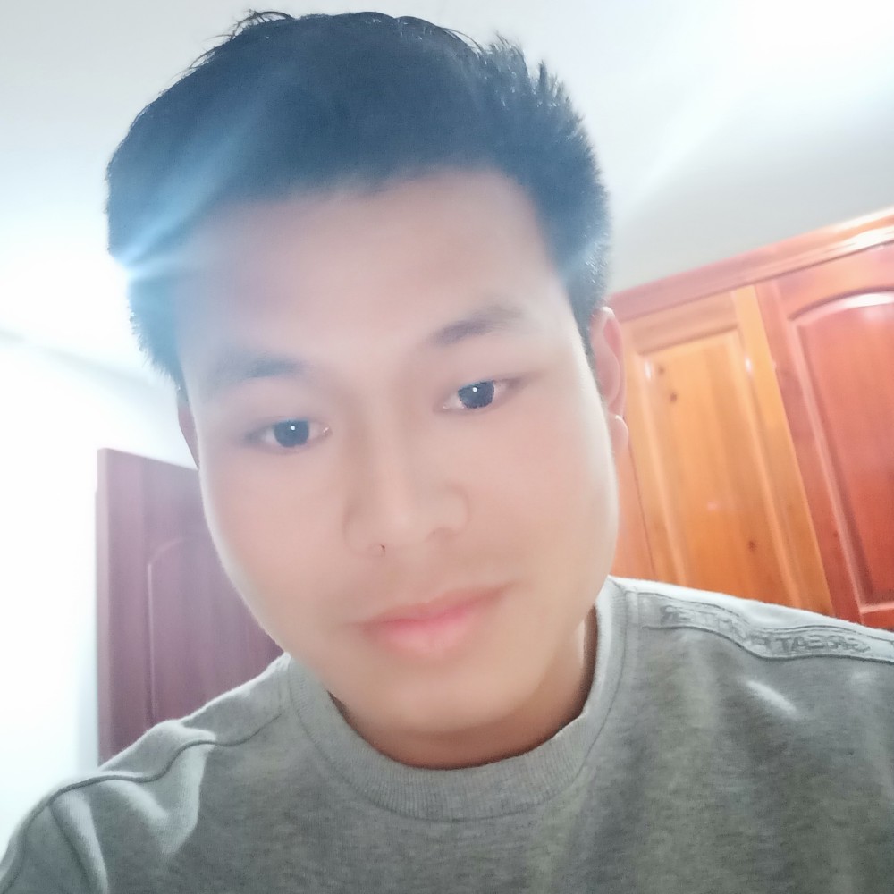 思张飞淇的照片