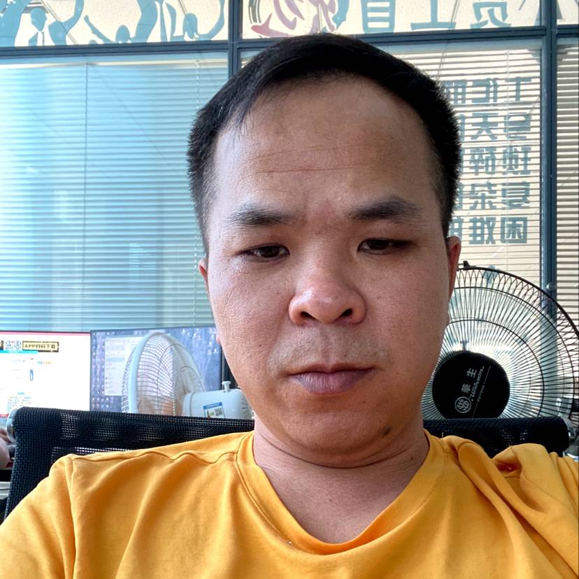 崖悔踢贪玩的照片