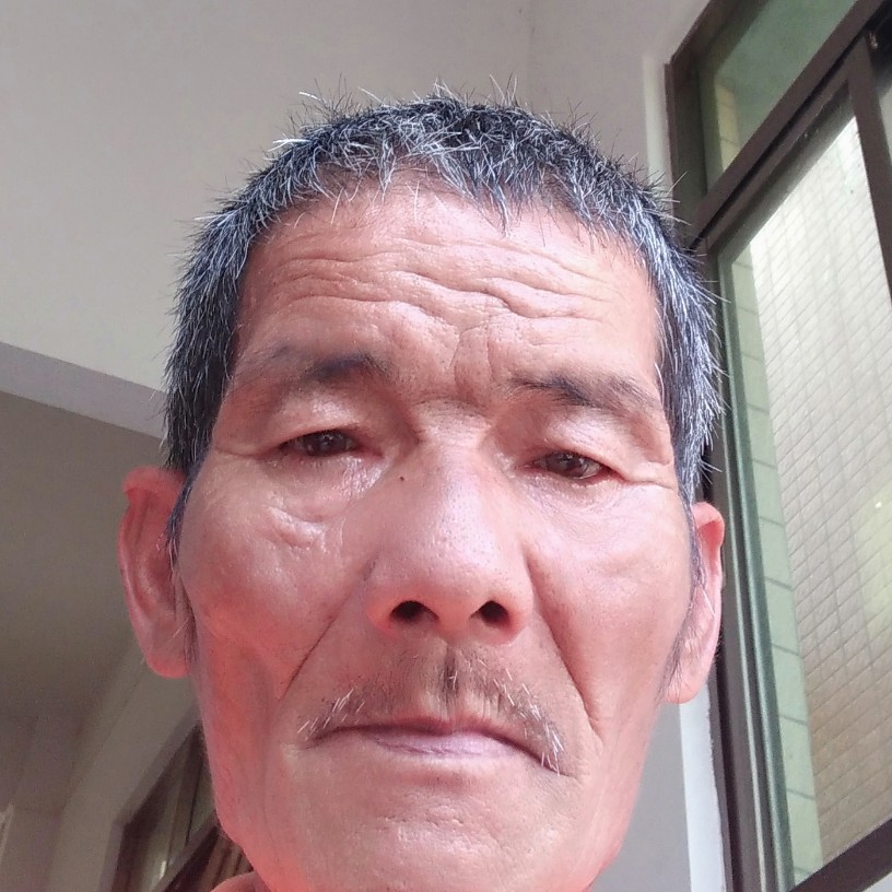 陈小春的话了的照片