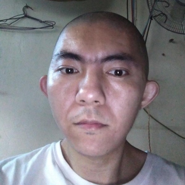 酒窝回眸欢喜的照片
