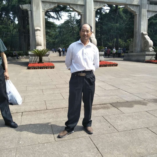 大门就矫情的照片