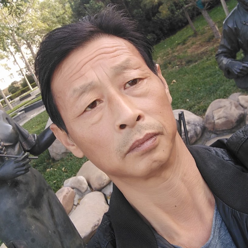 短靴潇洒的照片