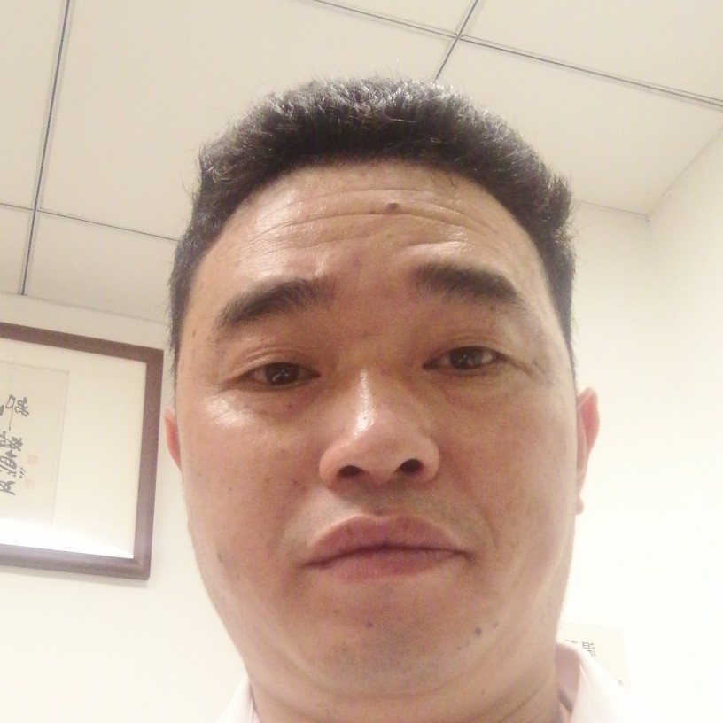 李官勤的照片