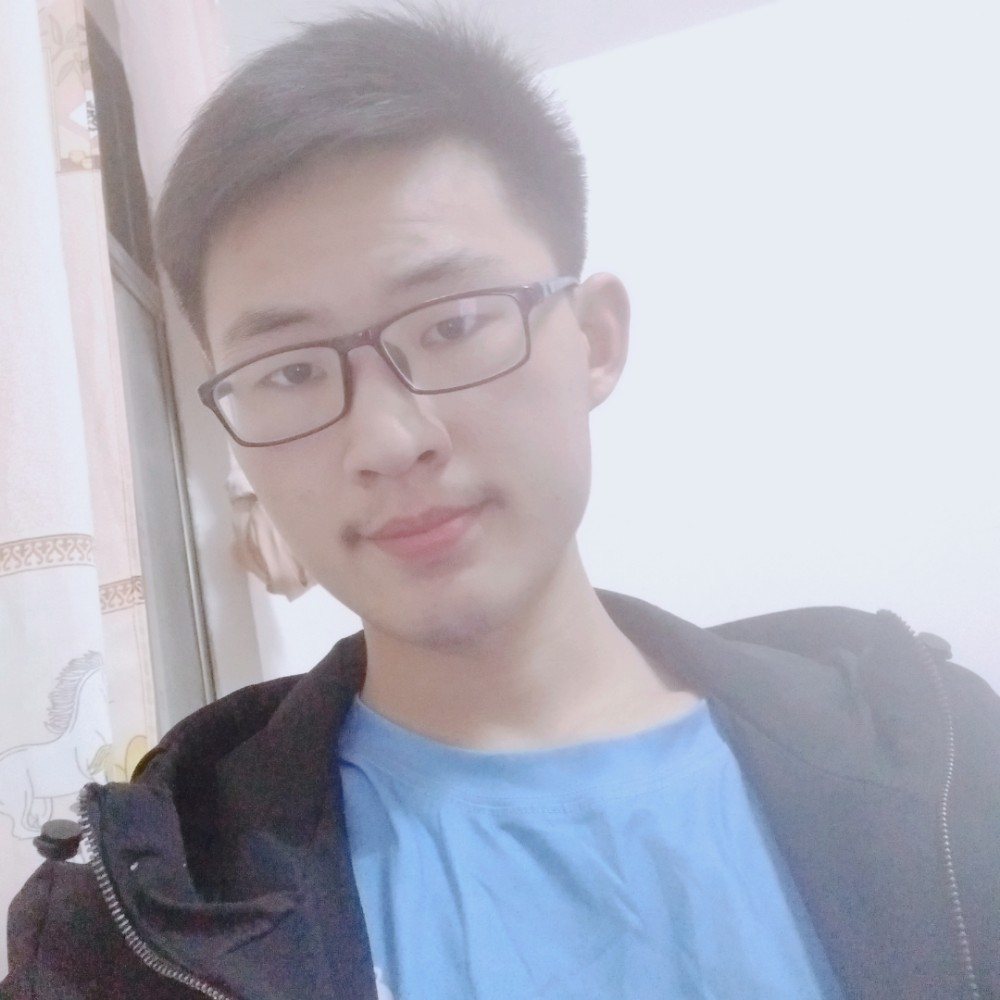 知性倾心余音的照片