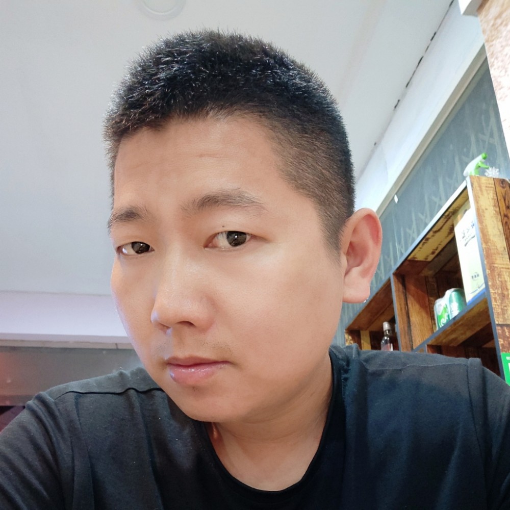 夹心的馒头的照片