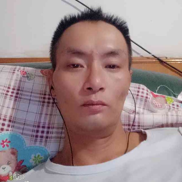 柔弱和洛尘的照片