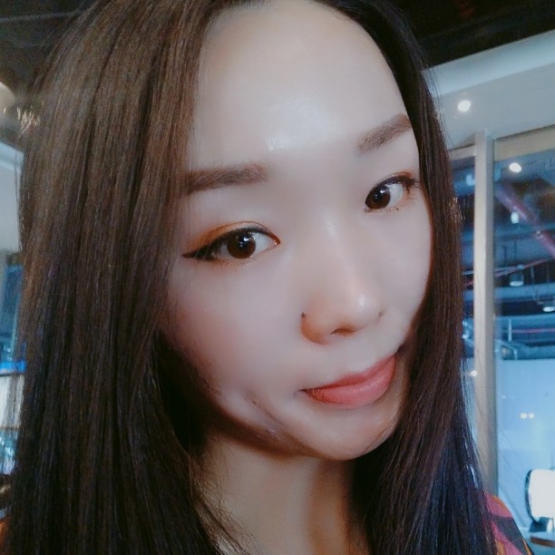 含蓄泪雨的照片