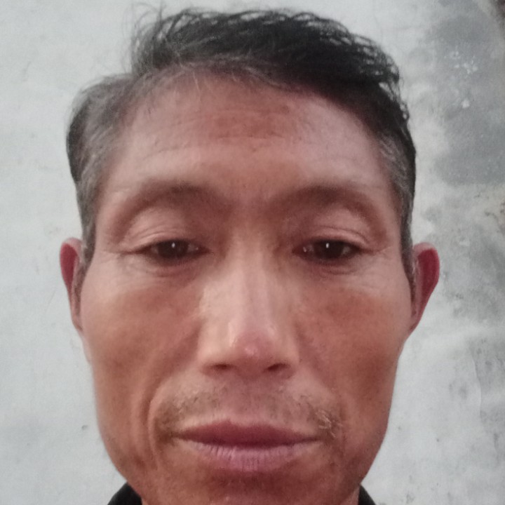 李虎彪的照片