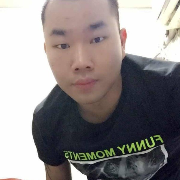 风中鼠标的照片
