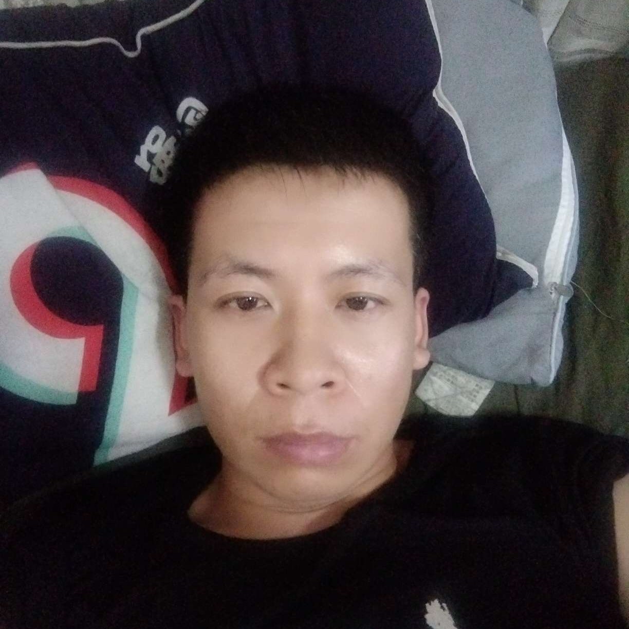 净月之上的照片