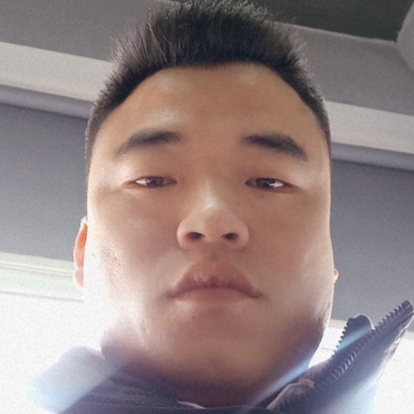 范繁凯的照片