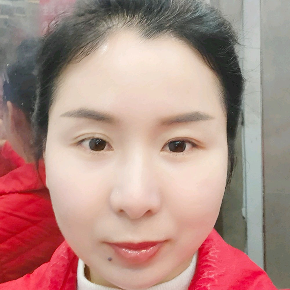 素^O^的照片
