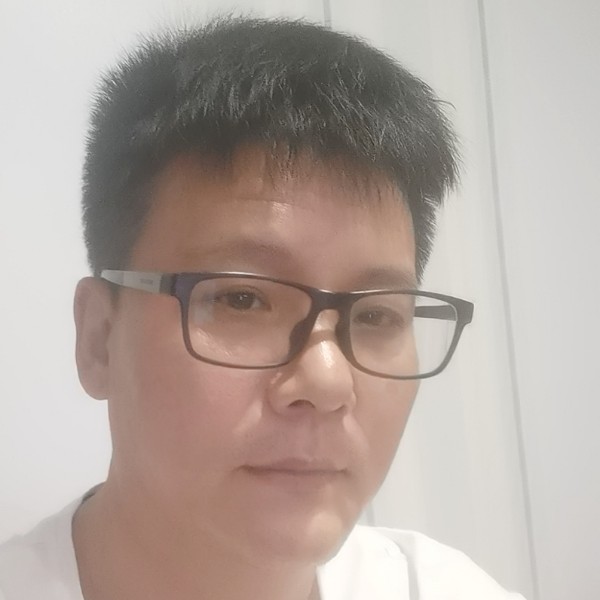 称心回眸大炮的照片
