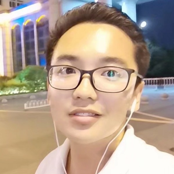 帅哥阳光评的照片