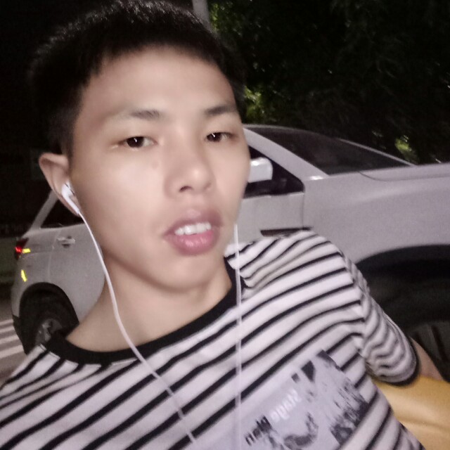 偏偏爱的是你的照片
