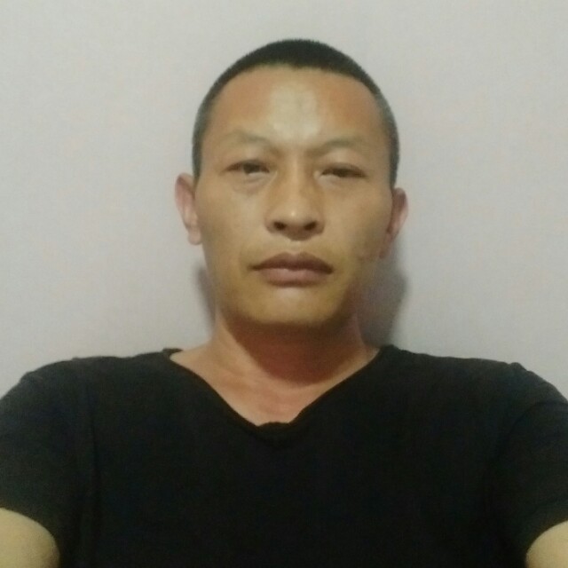 专一云朵的照片